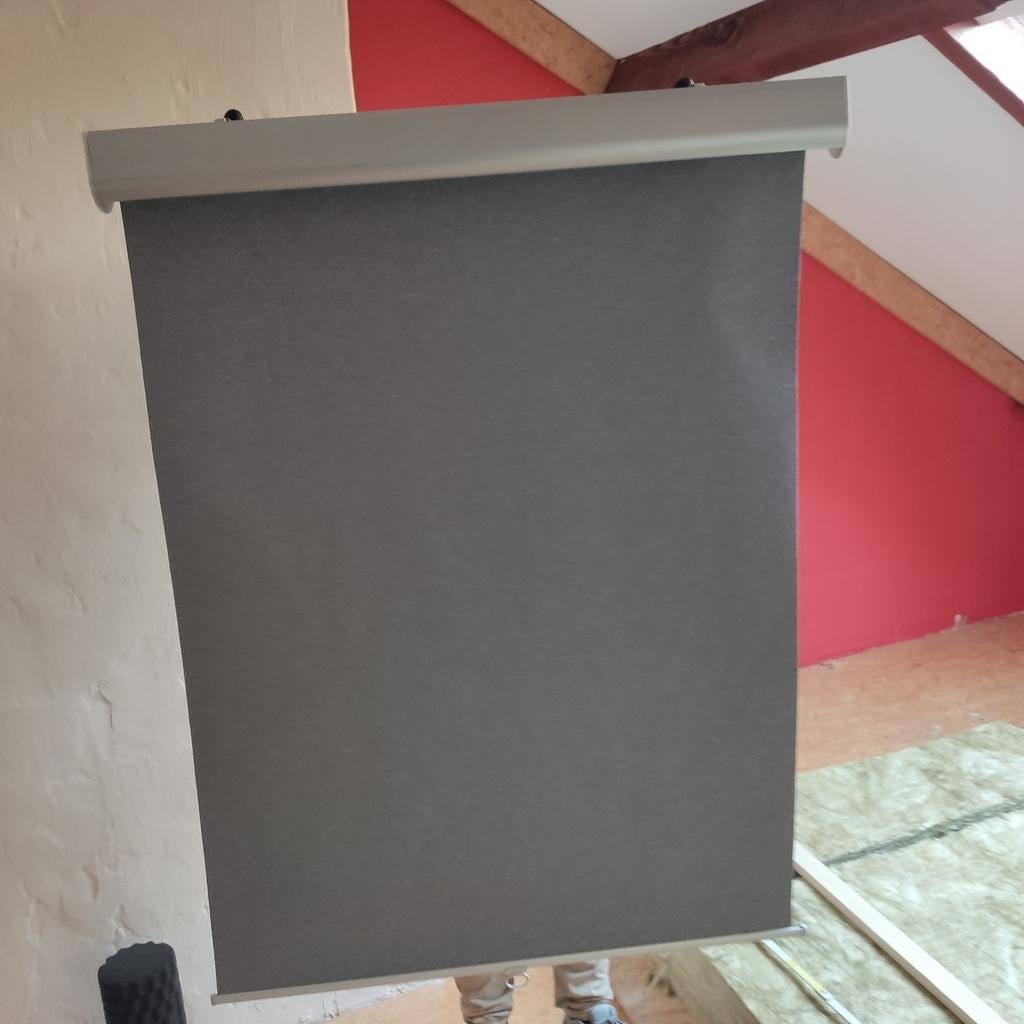 Tretur Ikea verduisterende rolgordijnen, Ophalen, Zo goed als nieuw