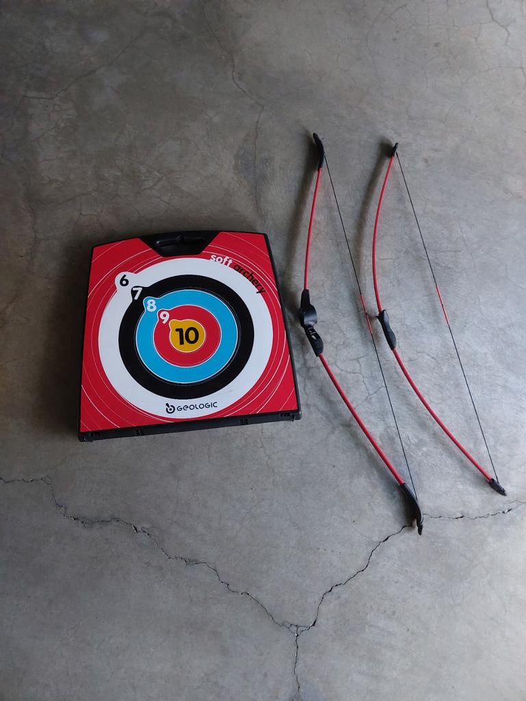 Handboogschieten met schietschijf., Ophalen, Pijlen