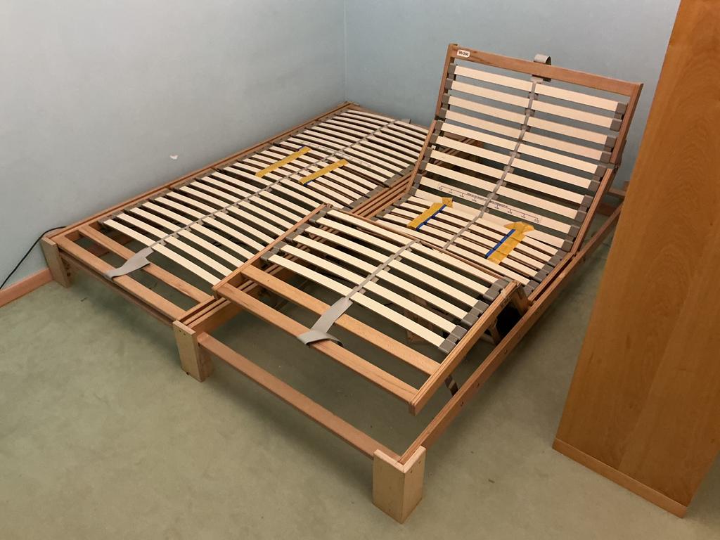 Lit réglable électriquement 180x200 avec télécommande, Maison & Meubles, Chambre à coucher | Matelas & Sommiers, Neuf, Enlèvement