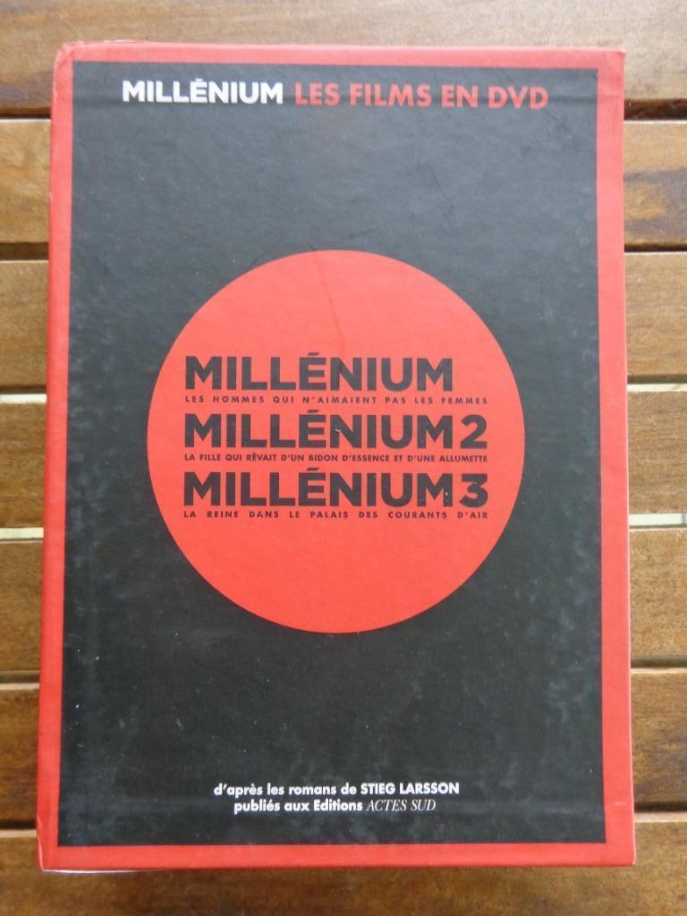 )))  Coffret  Trilogie  Millénium  //  Policier  (((, Boxset, Ophalen of Verzenden, Zo goed als nieuw, Vanaf 12 jaar