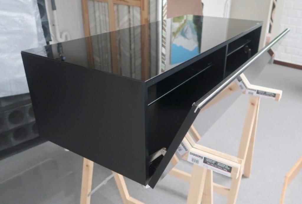 Woonkamerkastje, Ophalen, Met deur(en), Zo goed als nieuw, Minder dan 100 cm