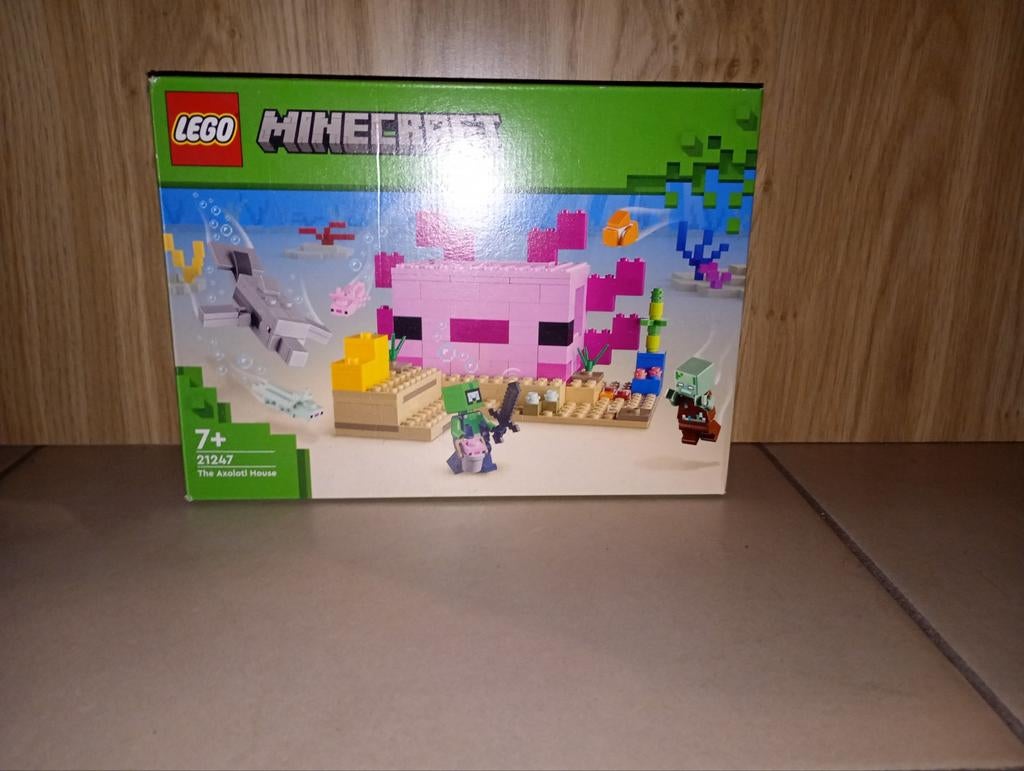 Lego Minecraft 21247, Ophalen, Lego