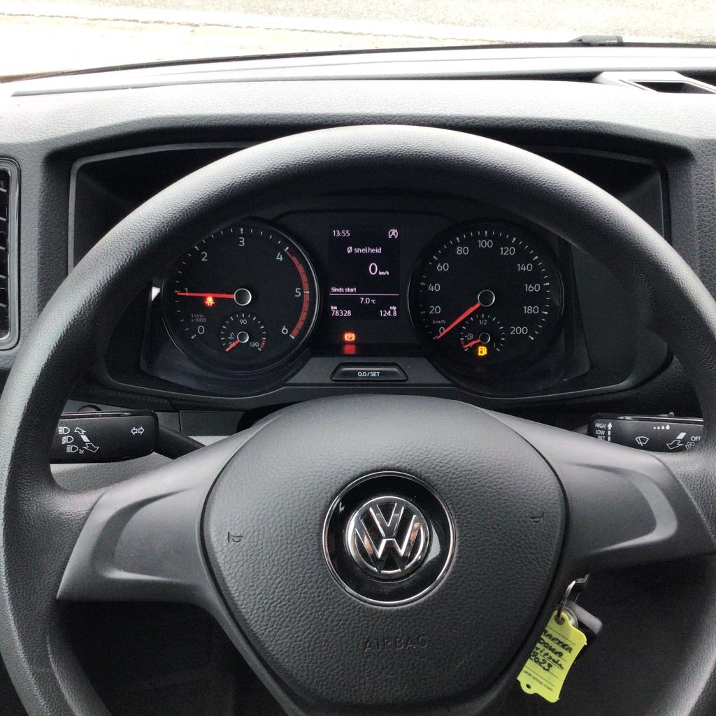 volkswagen crafter laadbak/dubbel/cabine 7plaatsen 2023, 4 deurs, 4 cilinders, Volkswagen, 3000 kg