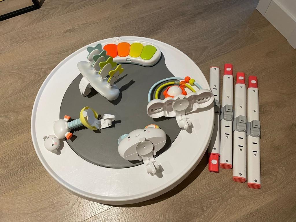 Skip Hop activiteitentafel, Enlèvement, Utilisé