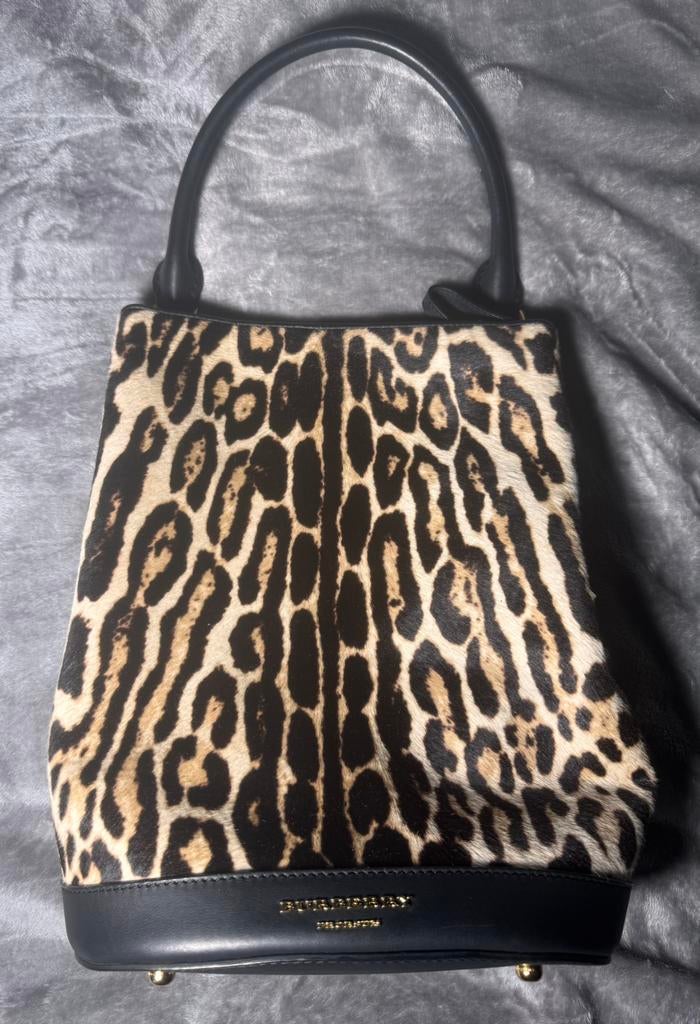 Burberry bucket bag, origineel en nieuw!, Ophalen, Nieuw, Overige kleuren, Overige typen