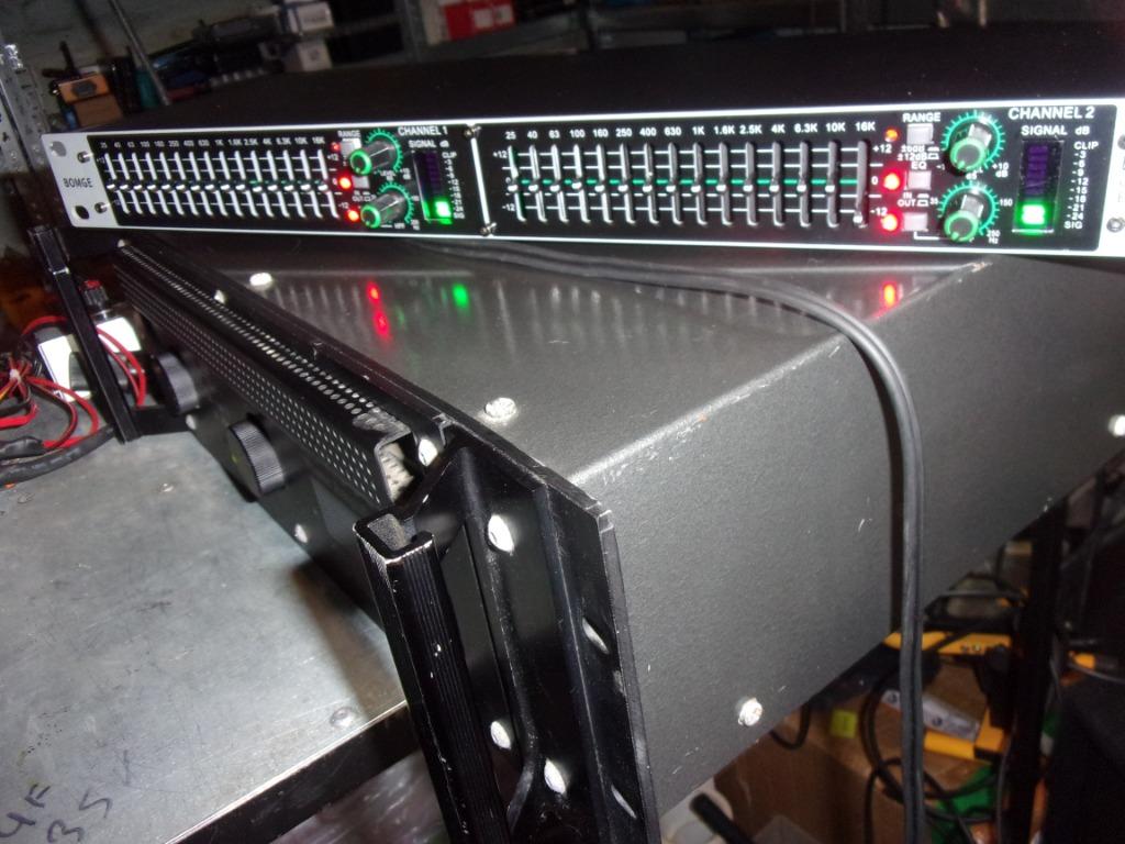 a louer équalizer  crossover, Muziek en Instrumenten, Ophalen, Nieuw