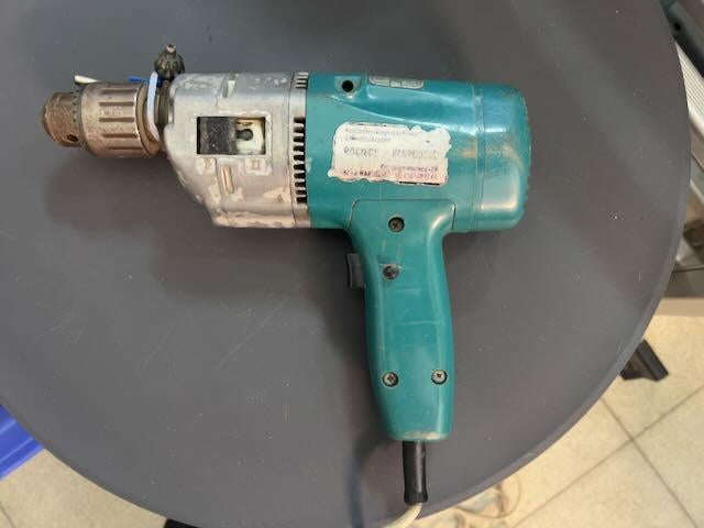 klopboormachine 230v black en decker, Ophalen, Gebruikt, Boormachine