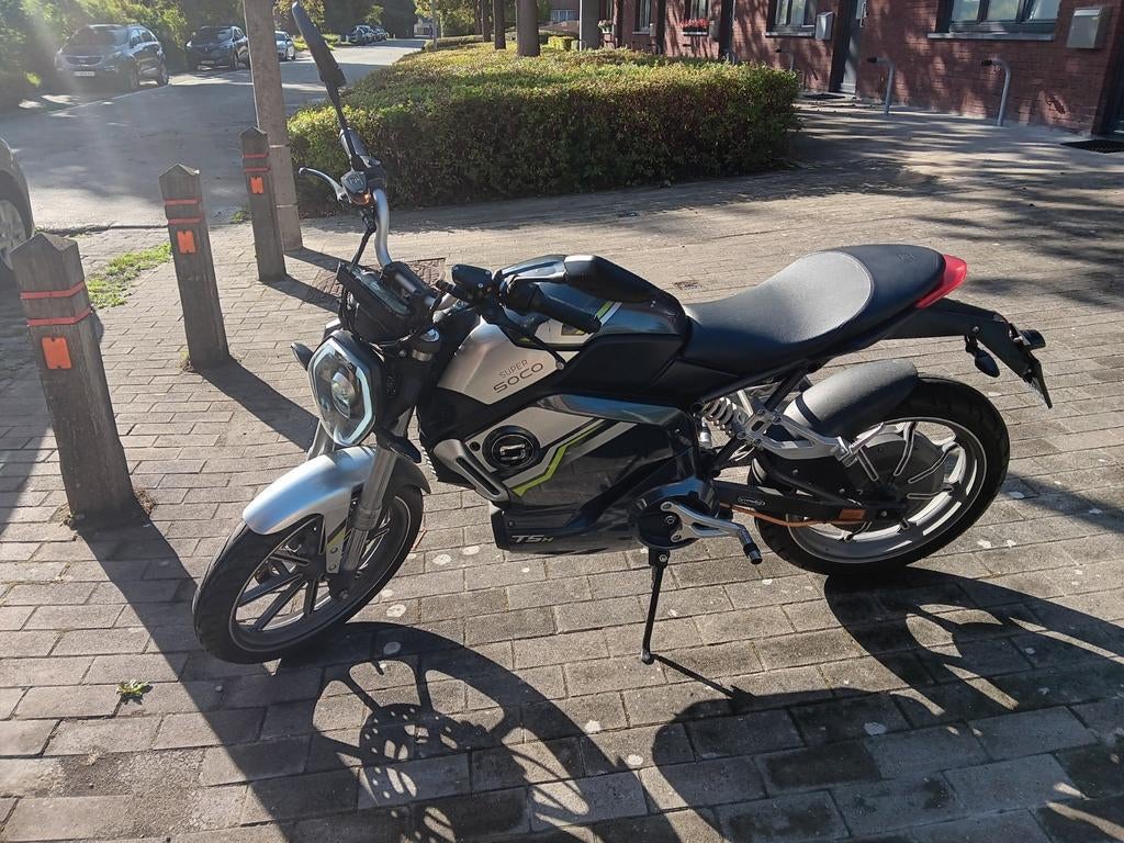 Classe électrique B, 0 vitesses, 49 cm³, Classe B (45 km/h), Enlèvement