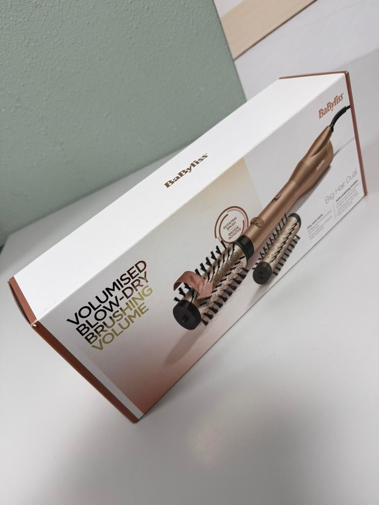 BaByliss volumised Big Hair Dual - de roterende föhnborstel, Handtassen en Accessoires, Uiterlijk | Haarverzorging, Zo goed als nieuw