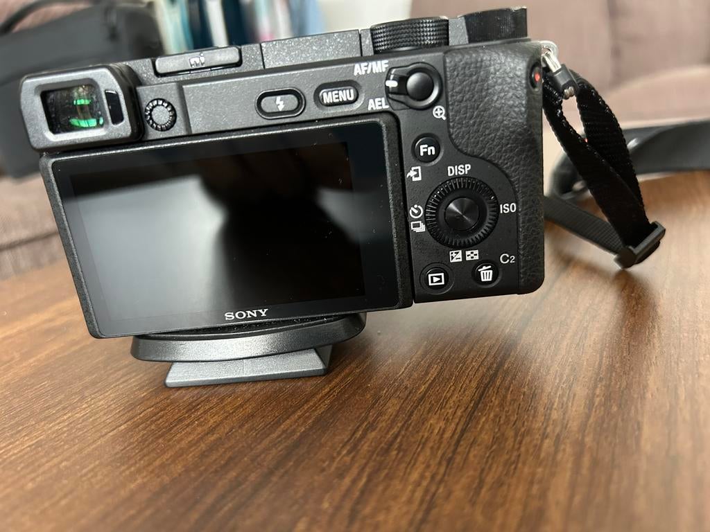 Sony ILCE-6400L, TV, Hi-fi & Vidéo, Appareils photo numériques, Comme neuf, Sony, Enlèvement ou Envoi