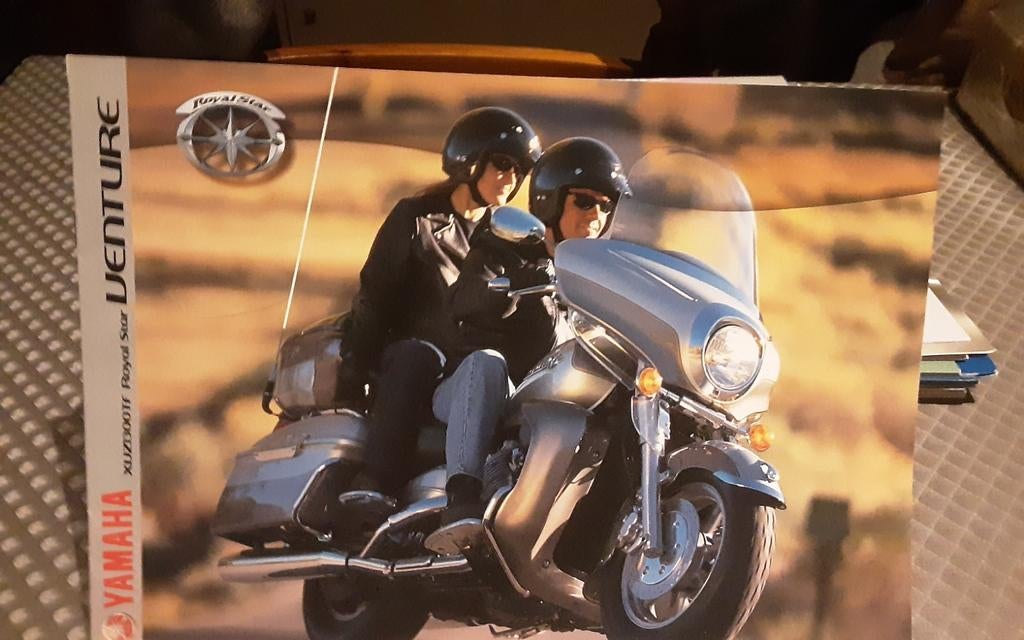 Yamaha xujz 1300 tf royal star venture brochure, Enlèvement ou Envoi, Comme neuf