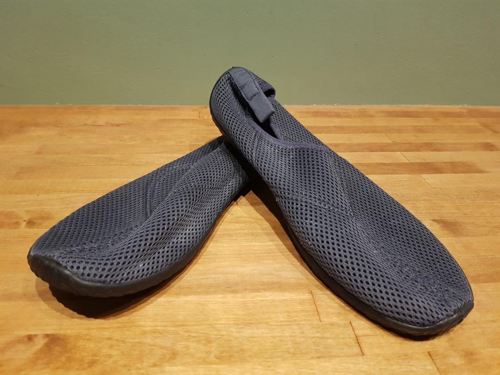 Chaussures aquatiques TRIBORD Decathlon (tailles 40-41), Sports nautiques & Bateaux, Enlèvement ou Envoi, Femme ou Homme, Comme neuf