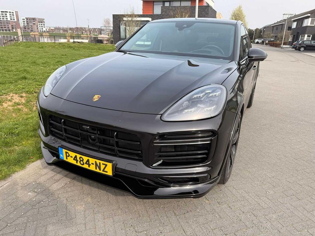 Porsche Cayenne 4.0 Turbo S E-Hybrid Coupé - 2022 - Persone, Auto's, Porsche, Cayenne, Gebruikt, Euro 6, Bedrijf
