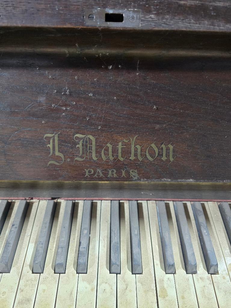 Piano gratis, Muziek en Instrumenten, Piano's, Ophalen, Gebruikt, Bruin, Piano