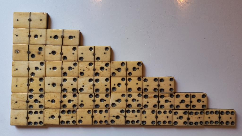 Domino's, Antiek en Kunst, Ophalen of Verzenden