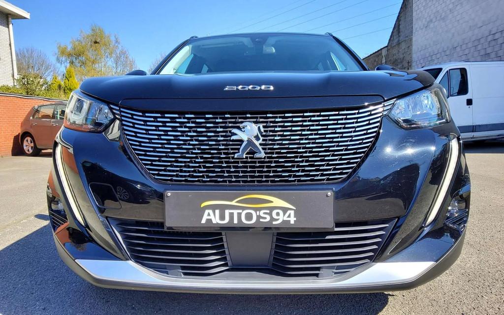 Peugeot 3008 3008 1.2 PureTech Allure Pack (bj 2021), Auto's, Automaat, Gebruikt, 1199 cc, Zwart