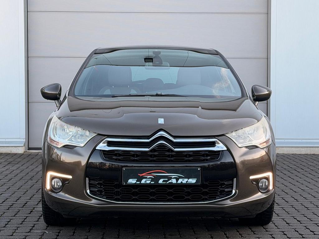 CITROËN DS4 2011 DIESEL 1.6 235 000 km EURO5, Autos, Euro 5, Achat, Entreprise, Boîte manuelle