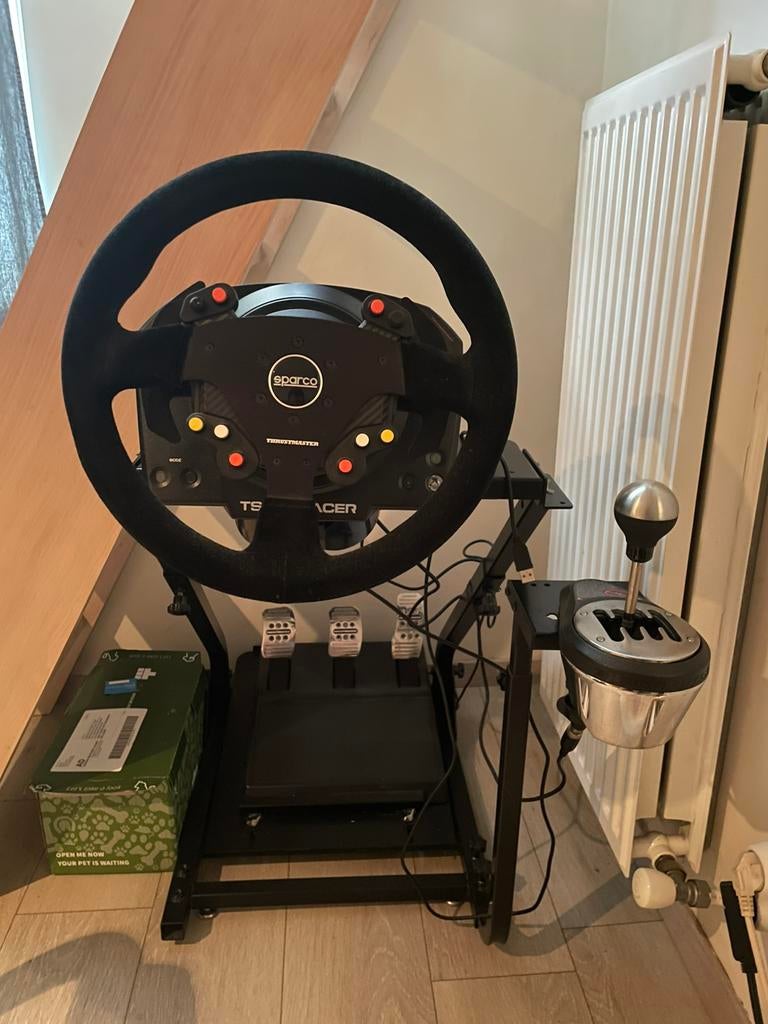 Thrustmaster force feedback Set-Up, Enlèvement, Comme neuf, Xbox One