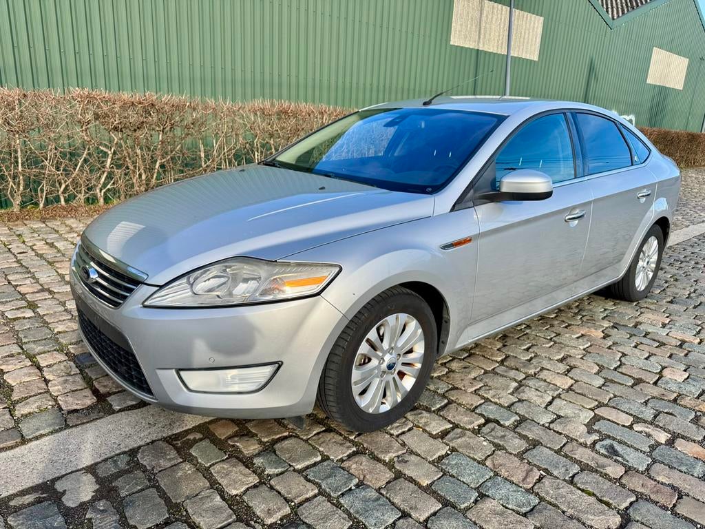 Mondeo Ghia 1.8 Tdci 1r Main 164000 km Carnet Ford, Auto's, Ford, Mondeo, Bedrijf, Dealer onderhouden, Euro 4