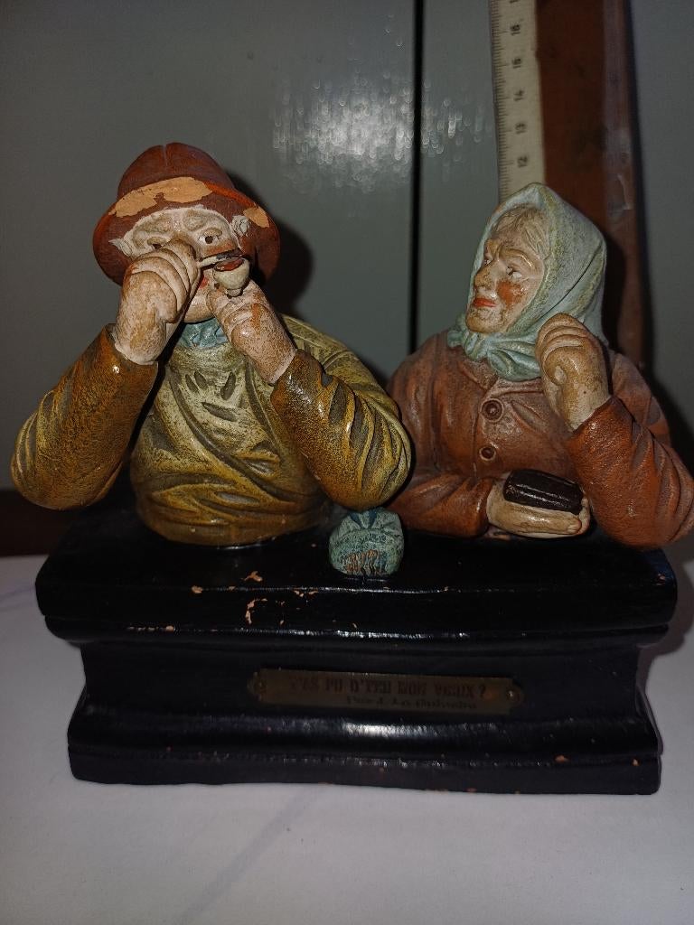 bord de mer en terre cuite ( fumeur  guluche numéroté 2132, Enlèvement ou Envoi