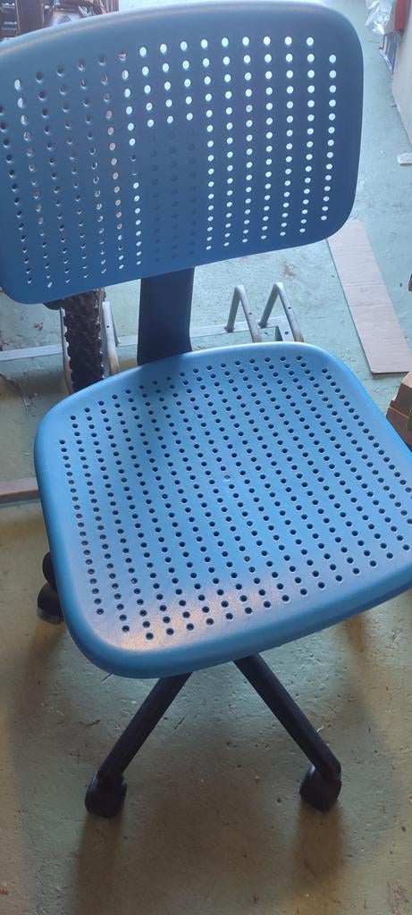 IKEA Alrik stoel + een gratis, Huis en Inrichting, Bureaustoelen, Ophalen