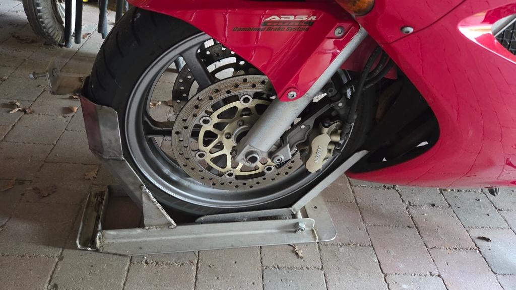 Motorwielklem, in rij wielklem, Motoren, Accessoires | Overige, Ophalen, Zo goed als nieuw