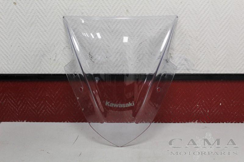 PARE-BRISE DE CARÉNAGE Kawasaki (39154-0318), Dhr. S. di Majo, Utilisé, Info@cama-motorparts.nl, P.J. Troelstraweg 8 8
3144 CX  MAASSLUIS, NL