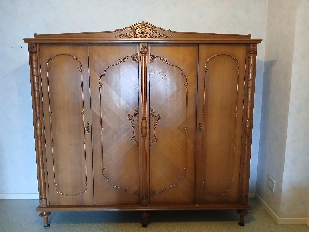 Garde robe 4 portes, Maison & Meubles, Teck, 200 cm ou plus, Utilisé, Avec tablette(s)