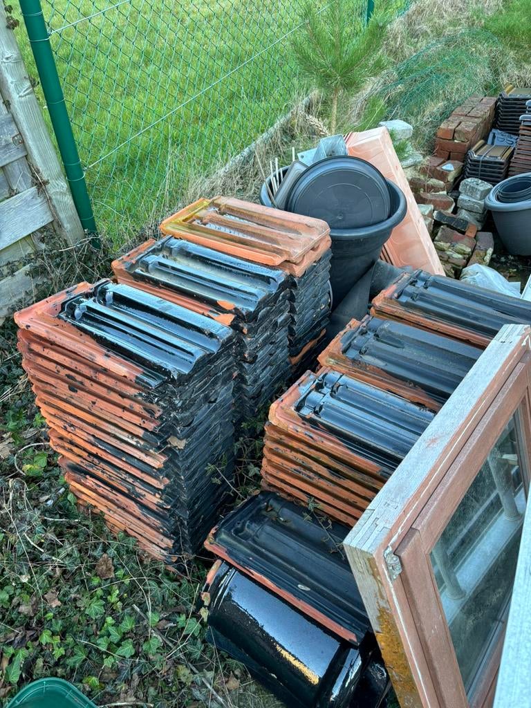 Dakpannen Hennuyeres, Enlèvement, Comme neuf, Rouge, Tuiles