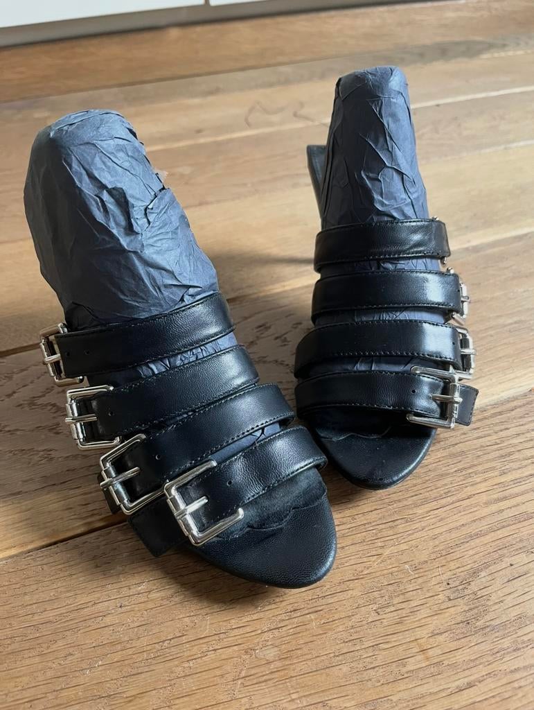 Balenciaga heels 35, Kleding | Dames, Schoenen, Ophalen of Verzenden, Zo goed als nieuw, Zwart
