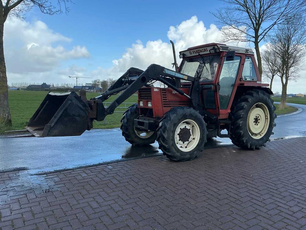 Fiat 70-90 DT 1985 avec tracteur agricole à chargeur avant, Utilisé, Fiat
