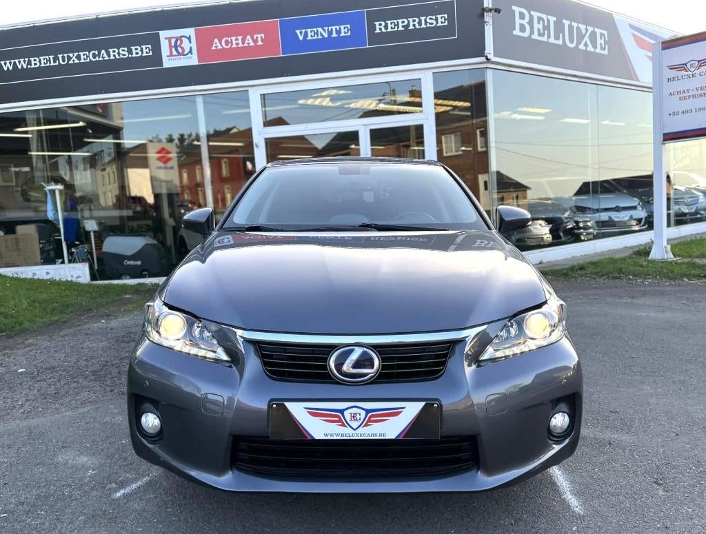LEXUS CT 200H 1.8i ESSENCE-ELECT*ATT REM*HYBRID*LED*LEER*, Auto's, Lexus, Euro 5, Zwart, Leder, 5 deurs