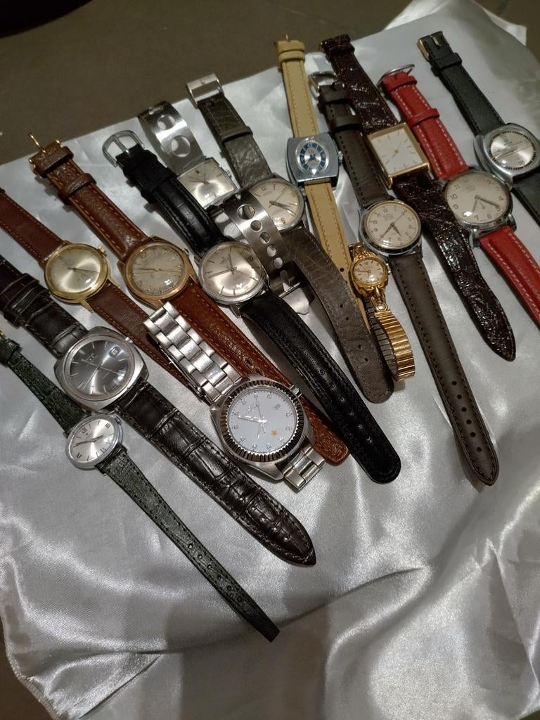lot de 14 montres vintage, Enlèvement ou Envoi