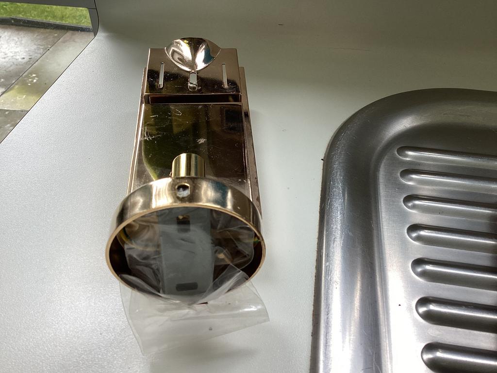 2 koperen armaturen voor spot, Huis en Inrichting, Lampen | Spots, Ophalen, Halogeen, Metaal of Aluminium, Nieuw