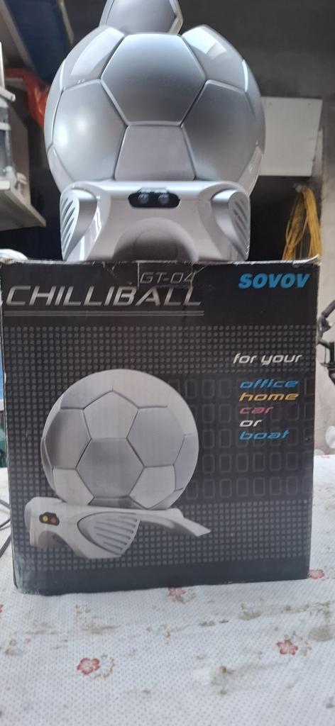 Minikoeler in de vorm van voetbal, Caravans en Kamperen, Koelboxen, Ophalen, Nieuw, Koelbox