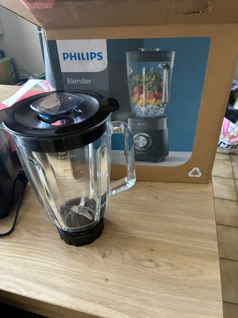 Blender philips, Elektronische apparatuur, Blenders, Ophalen, Zo goed als nieuw