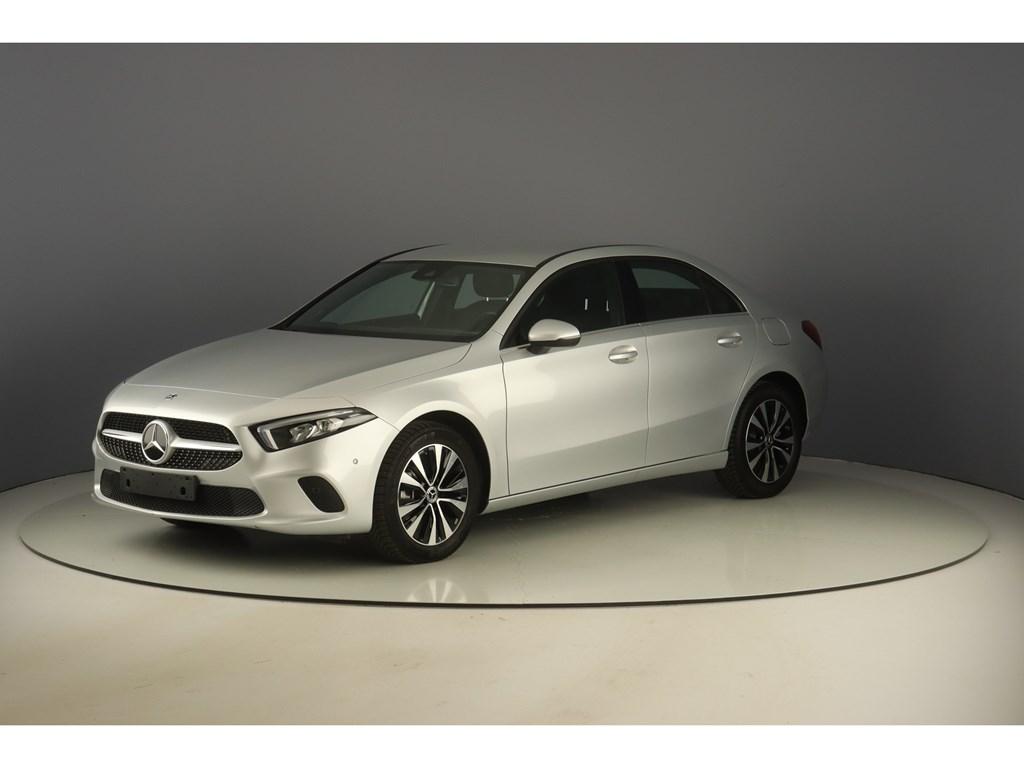 Mercedes-Benz A 250 e 218pk DCT Business Line, Automaat, 4 deurs, 161 kW, Parkeersensor