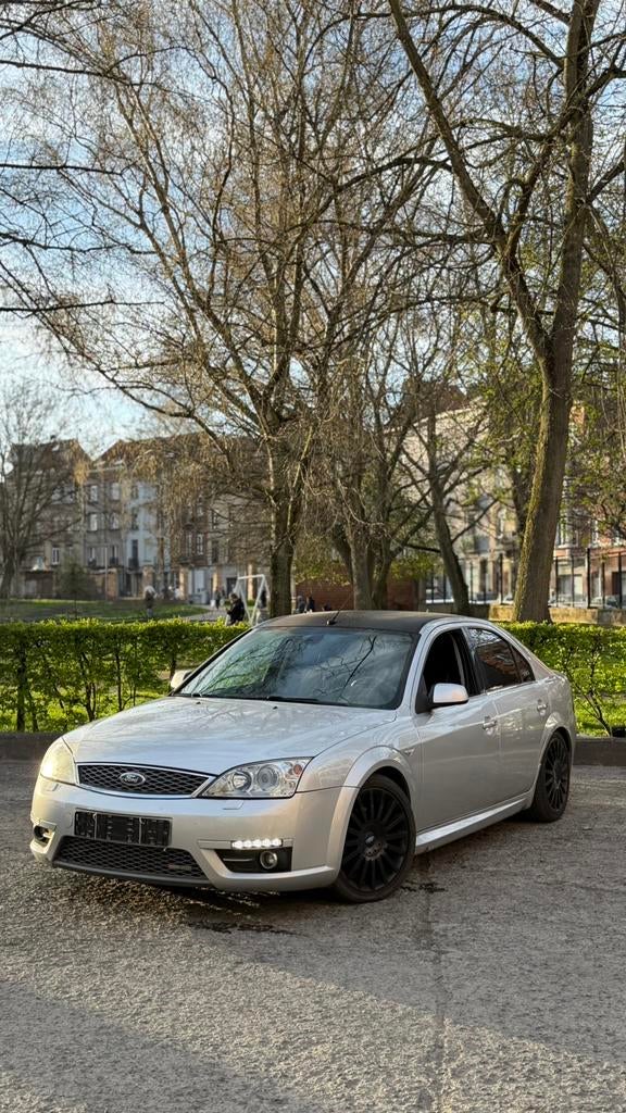 Ford mondeo st220 3.0 v6, Autos, Ford, Entreprise, Mondeo, Rétroviseurs électriques, Essence, Automatique, Alcantara, Enlèvement