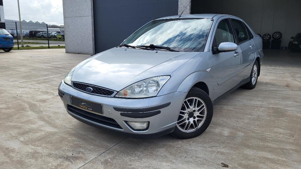Ford Focus 1.8 Diesel Euro 3 de 2002 avec 267.000 km EXPORT, Focus, Argent ou Gris, Achat, 4 portes