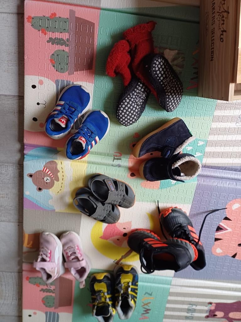 Lot de chaussures pour enfants, Enlèvement