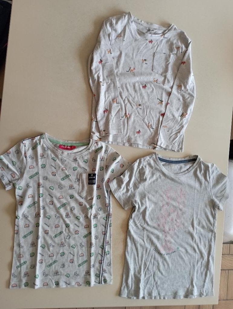 4 T-shirts maat 122, Kinderen en Baby's, Ophalen of Verzenden, Zo goed als nieuw, Shirt of Longsleeve