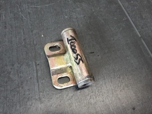 1000SS 2003 - 2006 Ducati Beugel Beugel tank D1-61704, Motoren, Onderdelen | Ducati