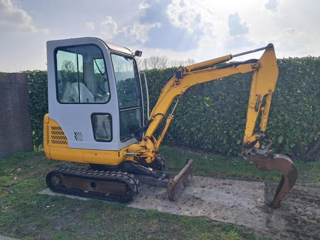 Minigraver Takeuchi TB016 / Minikraan / Graafmachine, Zakelijke goederen, Ophalen