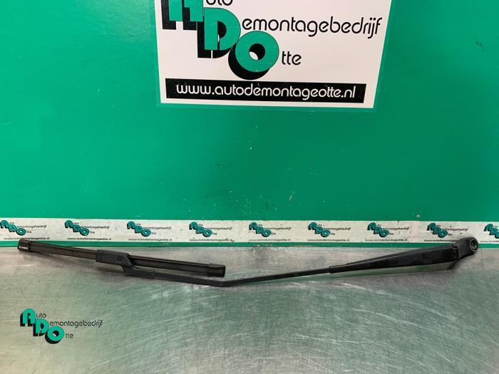 Bras essuie-glace avant d'un Renault Twingo (Twingo 07-), Autos : Pièces & Accessoires, Renault, -, 3 mois de garantie, Utilisé