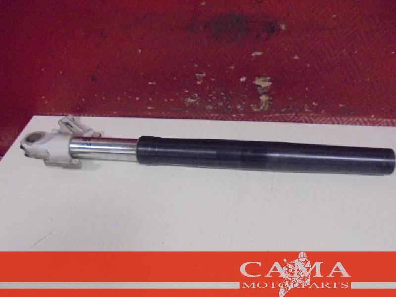 FOURCHE AVANT COMPLET KTM 990 Super Duke 2007-2011, Dhr. S. di Majo, Utilisé, Info@cama-motorparts.nl, P.J. Troelstraweg 8 8
3144 CX  MAASSLUIS, NL