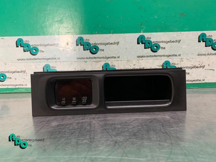 Horlogerie d'un Suzuki Liana (Liana 01-), -, 3 mois de garantie, Utilisé, -