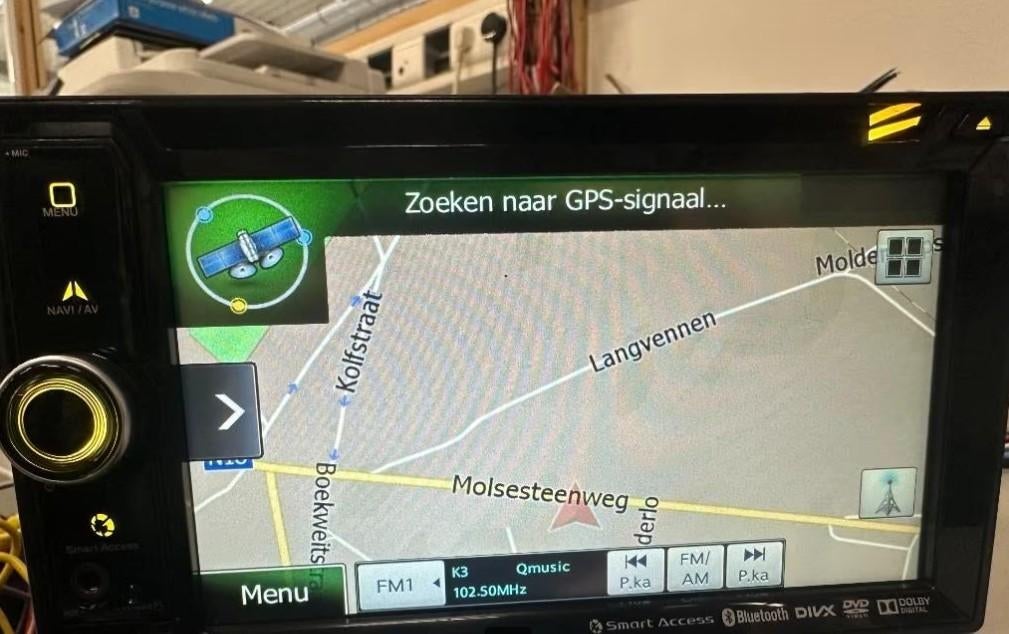 Clarion NX503E 2-DIN Autoradio-CD/DVD/AUX/SD/USB/GPS, Auto diversen, Autoradio's, Ophalen of Verzenden, Zo goed als nieuw