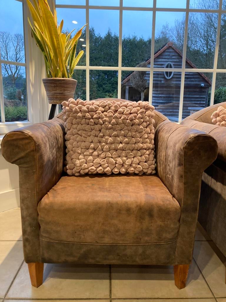 2 lederen zeteltjes, Maison & Meubles, Fauteuils, Utilisé, Enlèvement