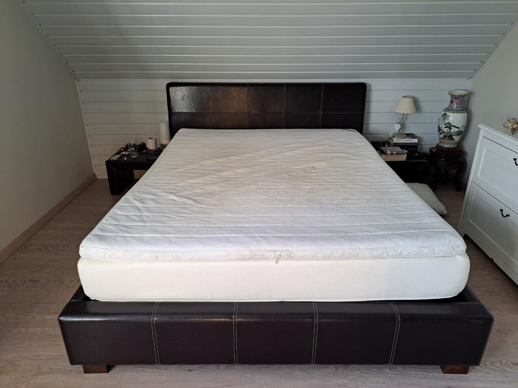 Bed 160x200, Ophalen, Bruin