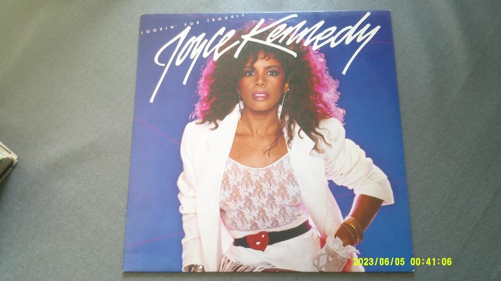 Joyce Kennedy – Lookin' for trouble (LP), Enlèvement ou Envoi, Utilisé